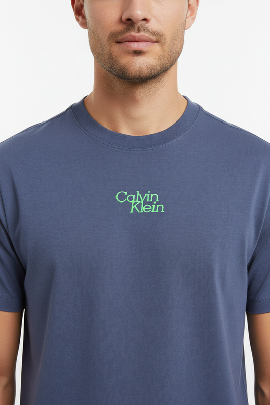 Calvin Klein T-Shirt