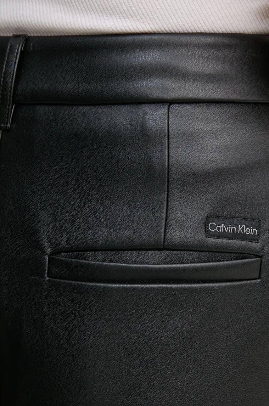 Calvin Klein Jeans pantaloni in ecopelle a gamba larga nero