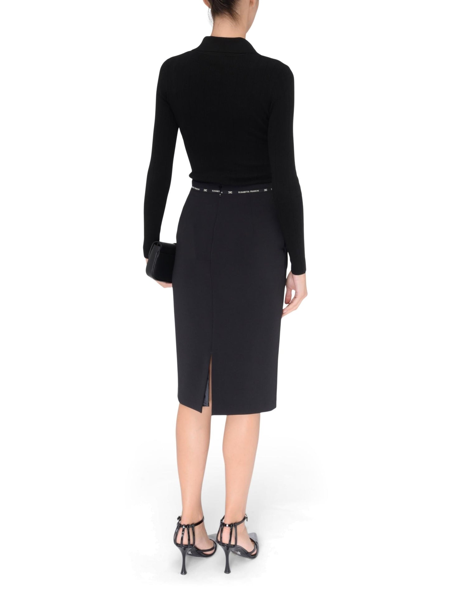 Elisabetta Franchi maglia a costine con dettaglio gioiello nero